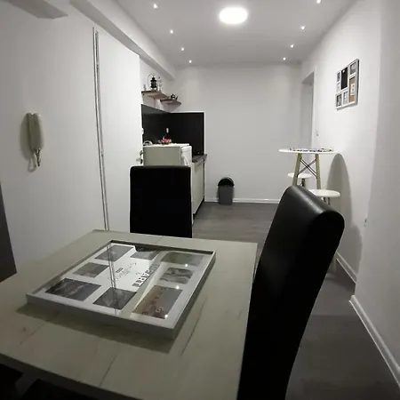 Cumurija Bridge アパート サラエヴォ